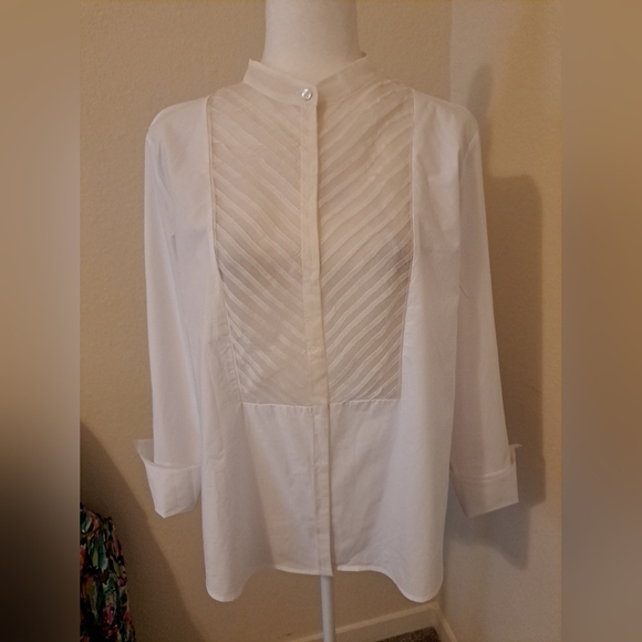 Banana Republic Tops - Banana Republic Josefa Tuxedo Shirt White Sz L EUC